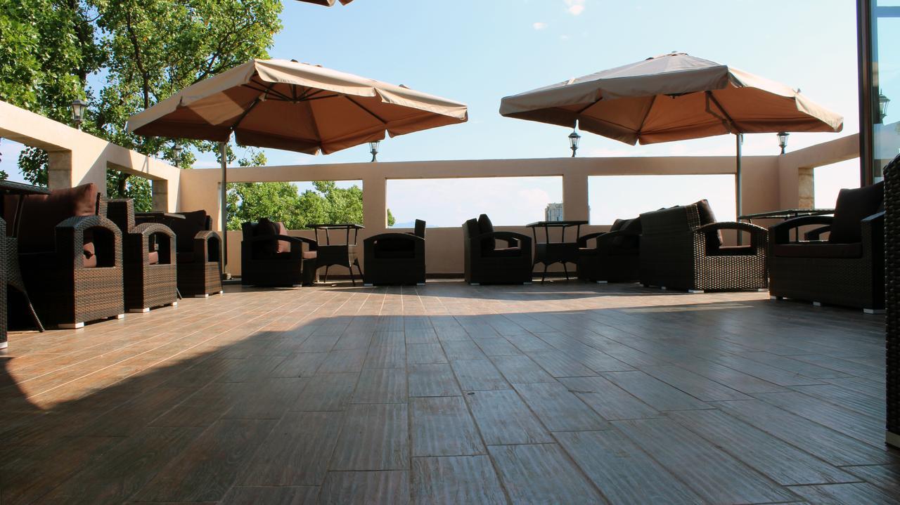 Hotel Lazi Kobuleti Ngoại thất bức ảnh