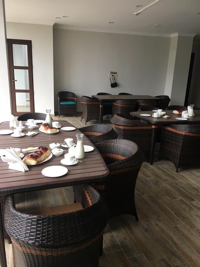 Hotel Lazi Kobuleti Ngoại thất bức ảnh