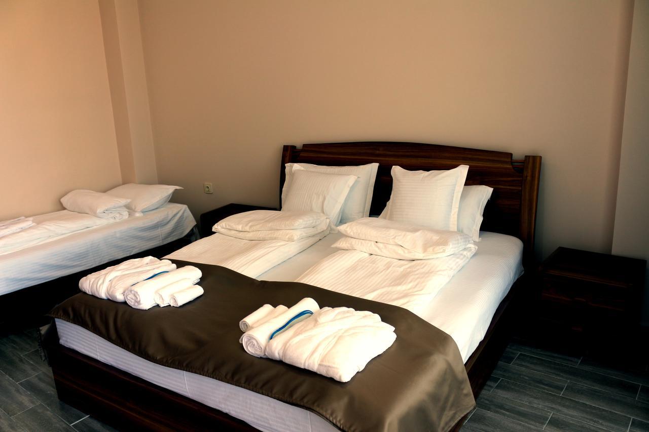Hotel Lazi Kobuleti Ngoại thất bức ảnh