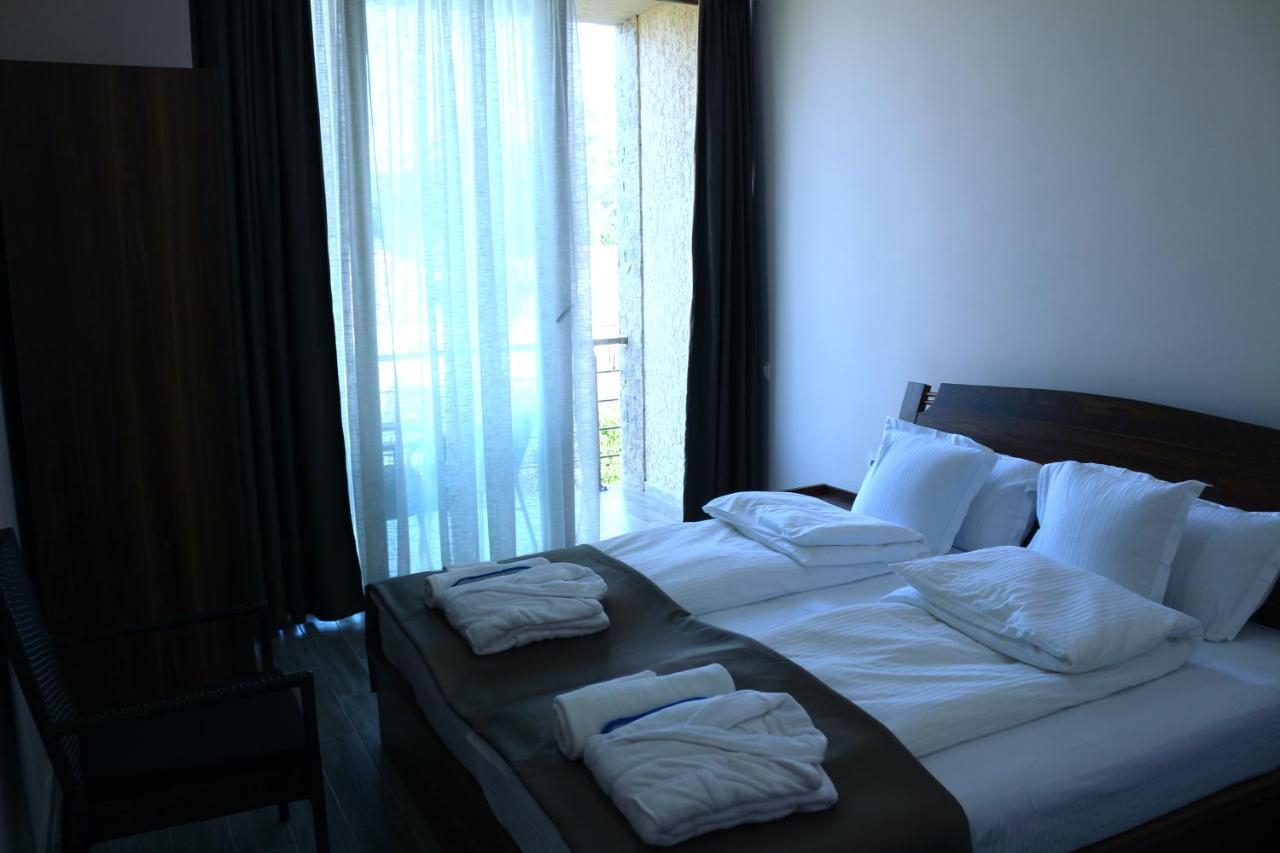 Hotel Lazi Kobuleti Ngoại thất bức ảnh